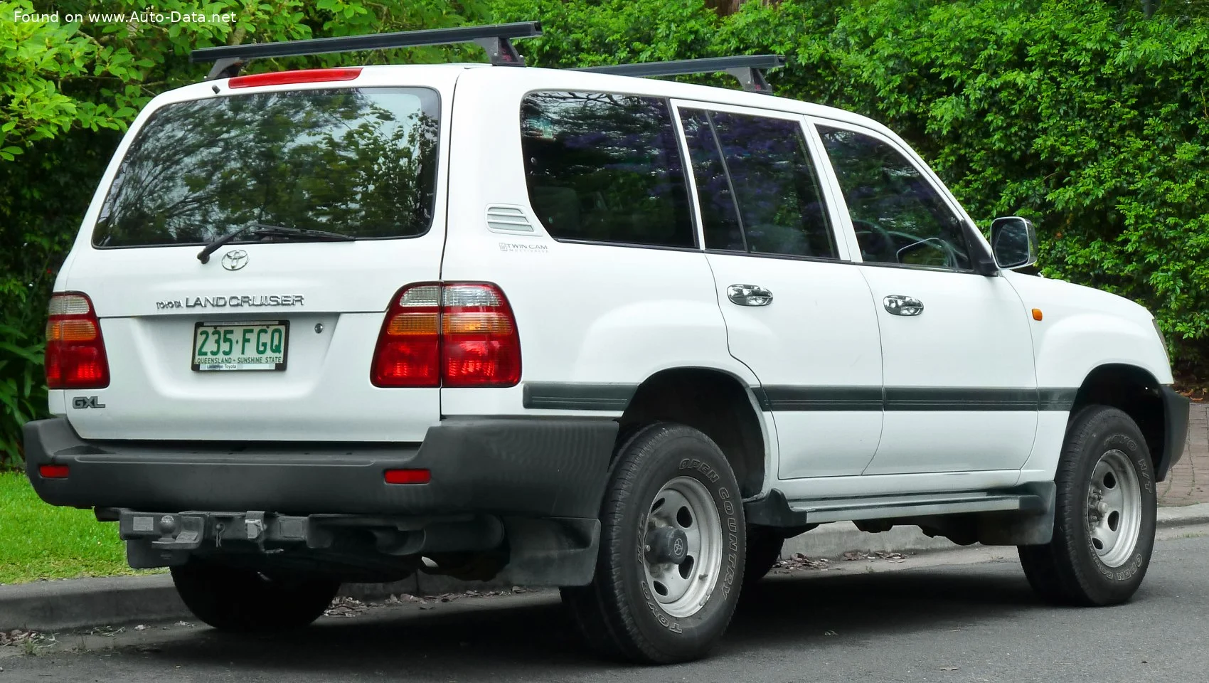 Toyota Land Cruiser 4.2 D (131 Hp)1998 - 2005 thumbnail 2