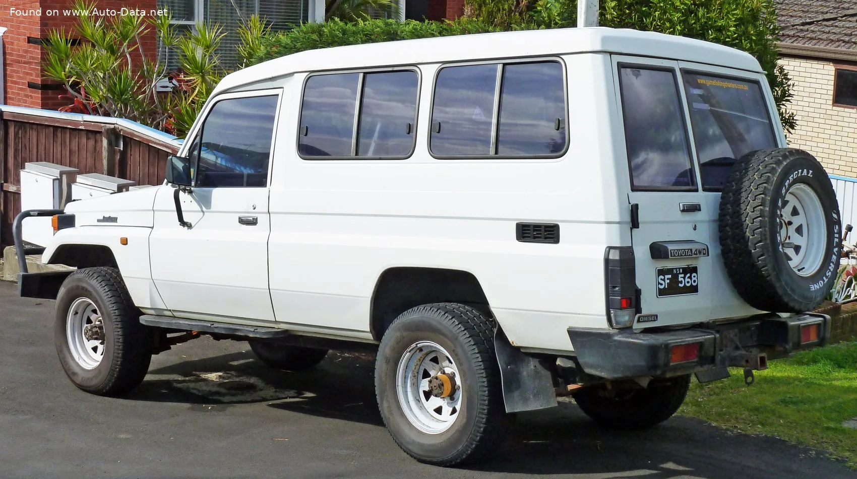 Toyota Land Cruiser 3.5 D (PZJ75) (115 Hp) 4WD1990 - 1996 thumbnail 2