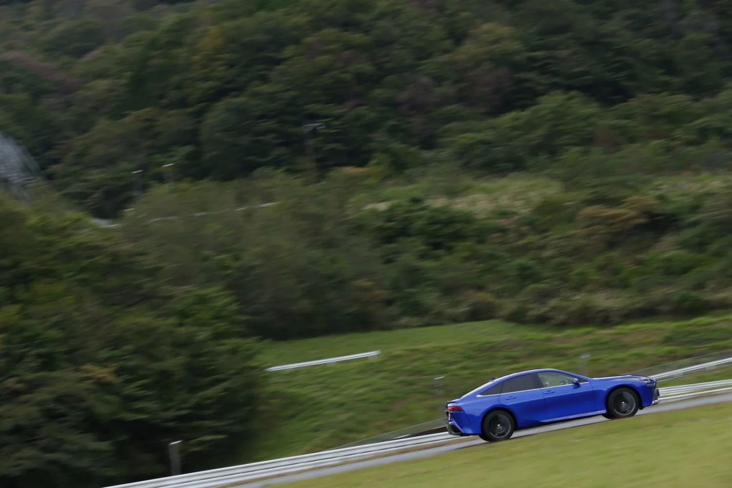 Toyota Mirai 1.2 kWh (182 Hp) FCEV2020 - thumbnail 8