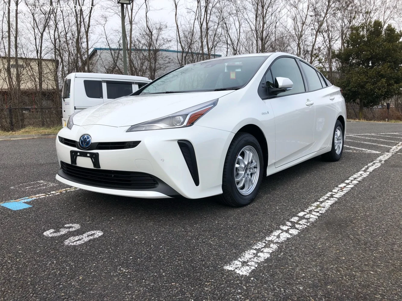 Toyota Prius 1.8 (122 Hp) Hybrid AWD-i e-CVT2018 - 2022 thumbnail 11