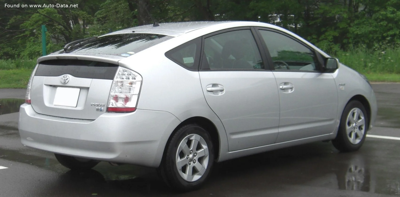 Toyota Prius 1.5 VVT-i (113 Hp) Hybrid e-CVT2003 - 2009 thumbnail 4