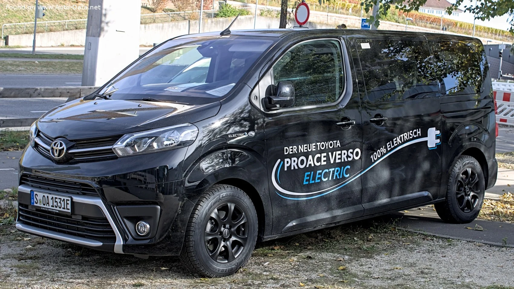 Toyota Proace 1.5d (120 Hp)2018 - thumbnail 3