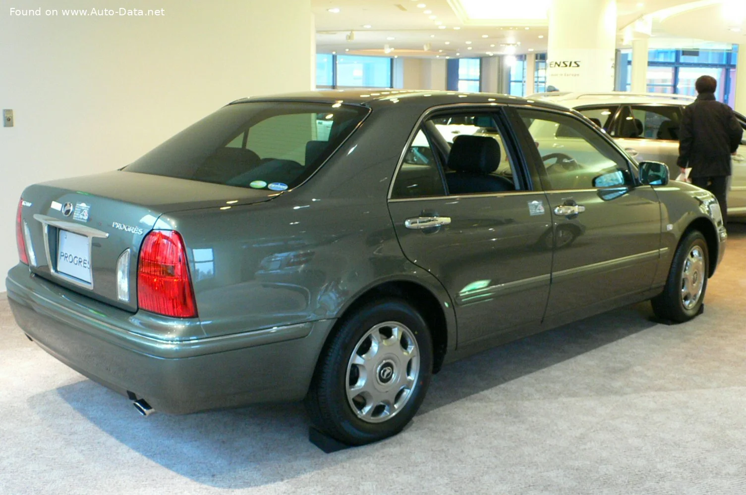 Toyota Progres 2.5 i 24V (200 Hp)1998 - 2007 thumbnail 2