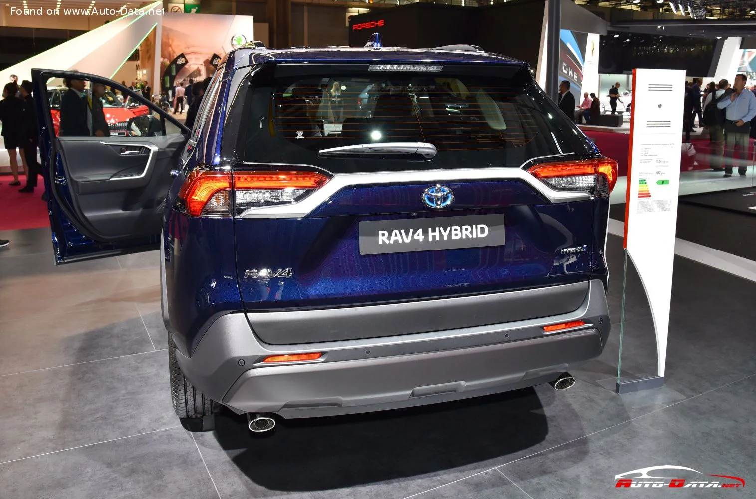 Toyota RAV4 2.0 (149 Hp)2019 - 2021 thumbnail 5