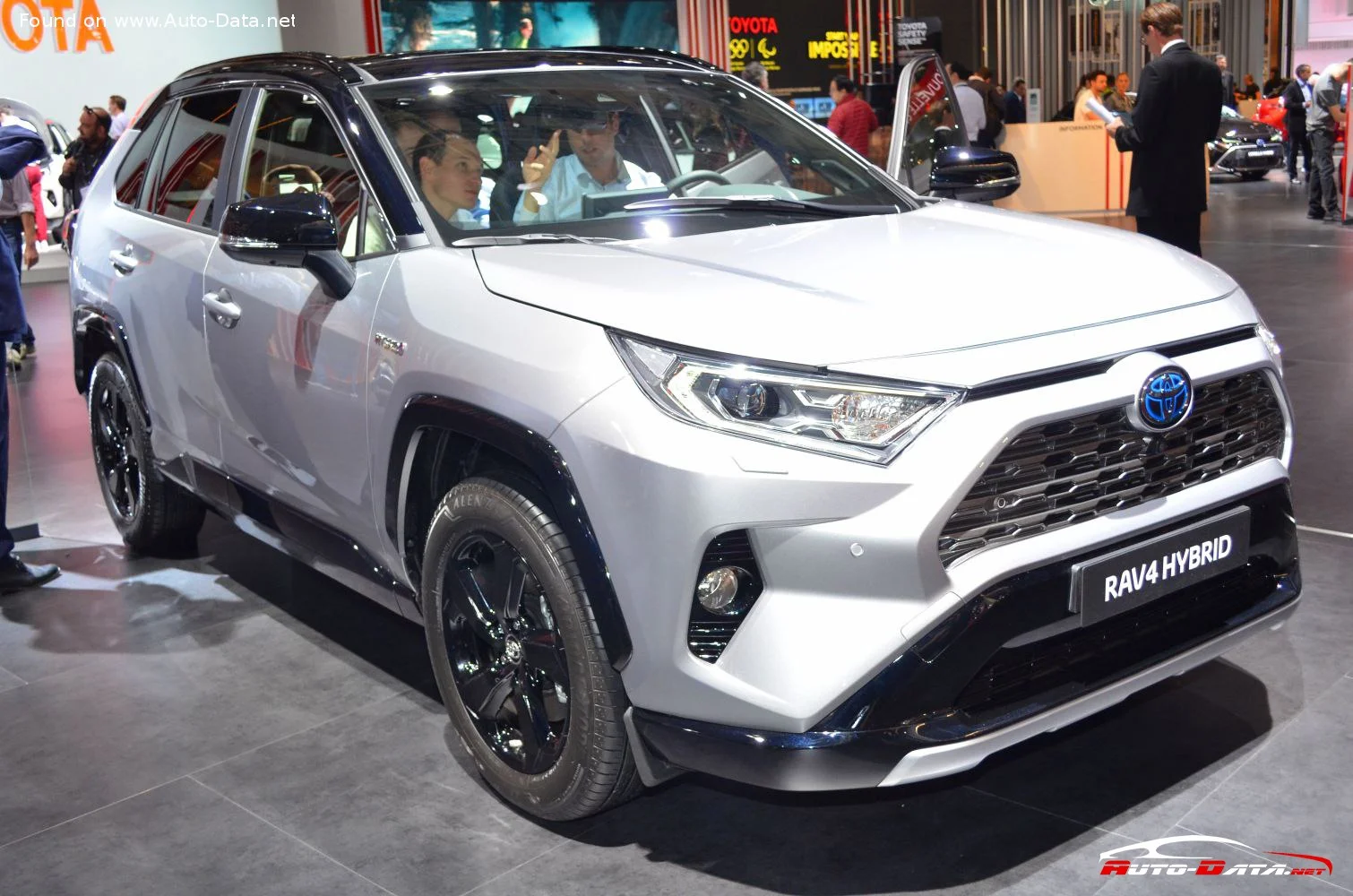 Toyota RAV4 2.0 (149 Hp)2019 - 2021 thumbnail 6