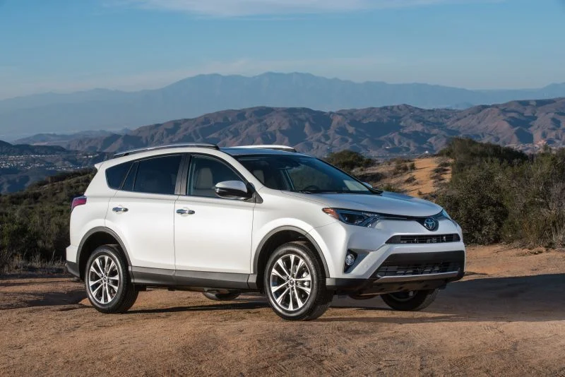 Toyota RAV4 2.0 D-4D (143 Hp)2015 - 2018 - 1