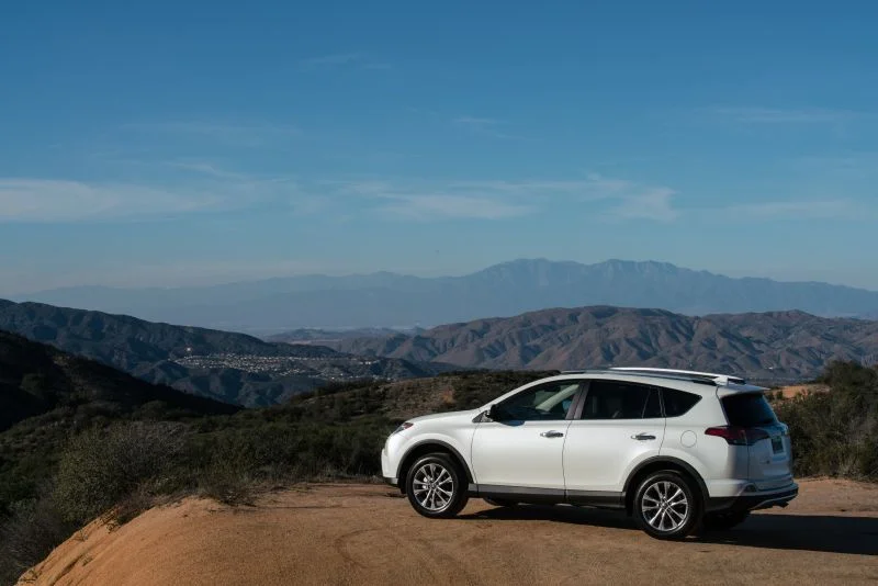 Toyota RAV4 2.0 D-4D (143 Hp)2015 - 2018 thumbnail 4