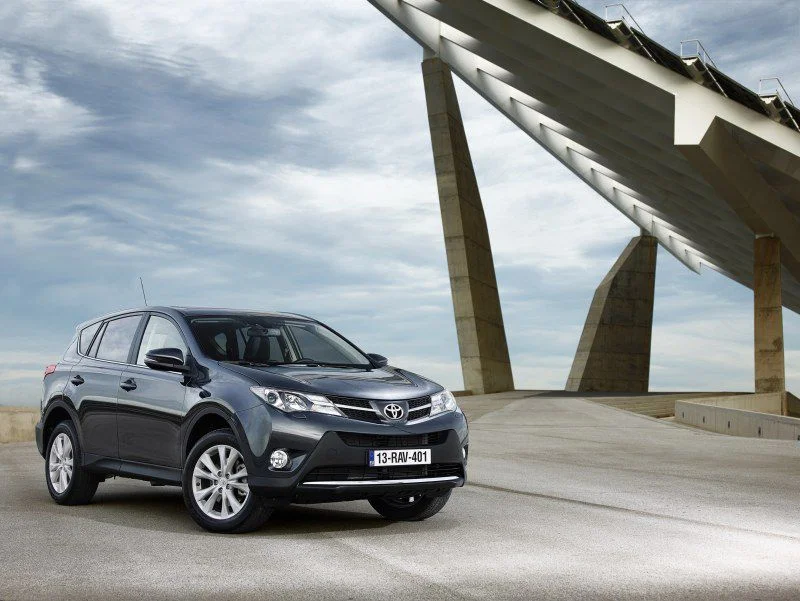 Toyota RAV4 2.0 D-4D (124 Hp)2012 - 2015 - 1