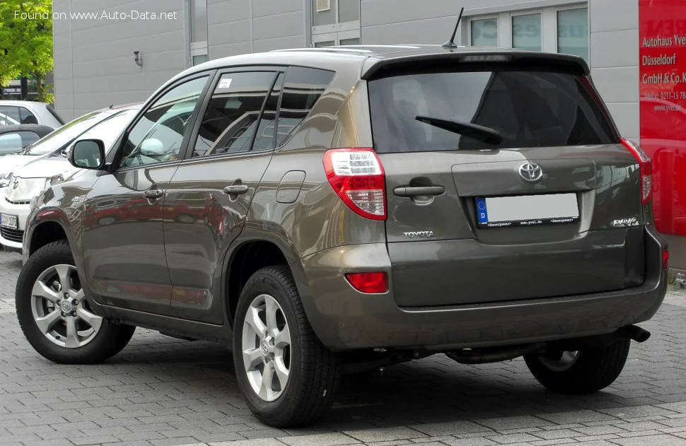 Toyota RAV4 2.0 VVT-i (158 Hp)2010 - 2013 thumbnail 8