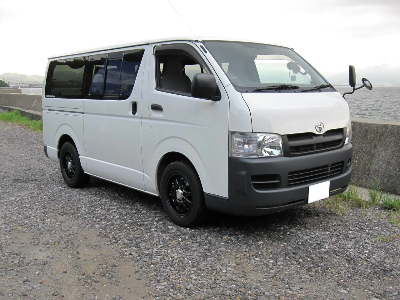 Toyota Regius Ace modeli