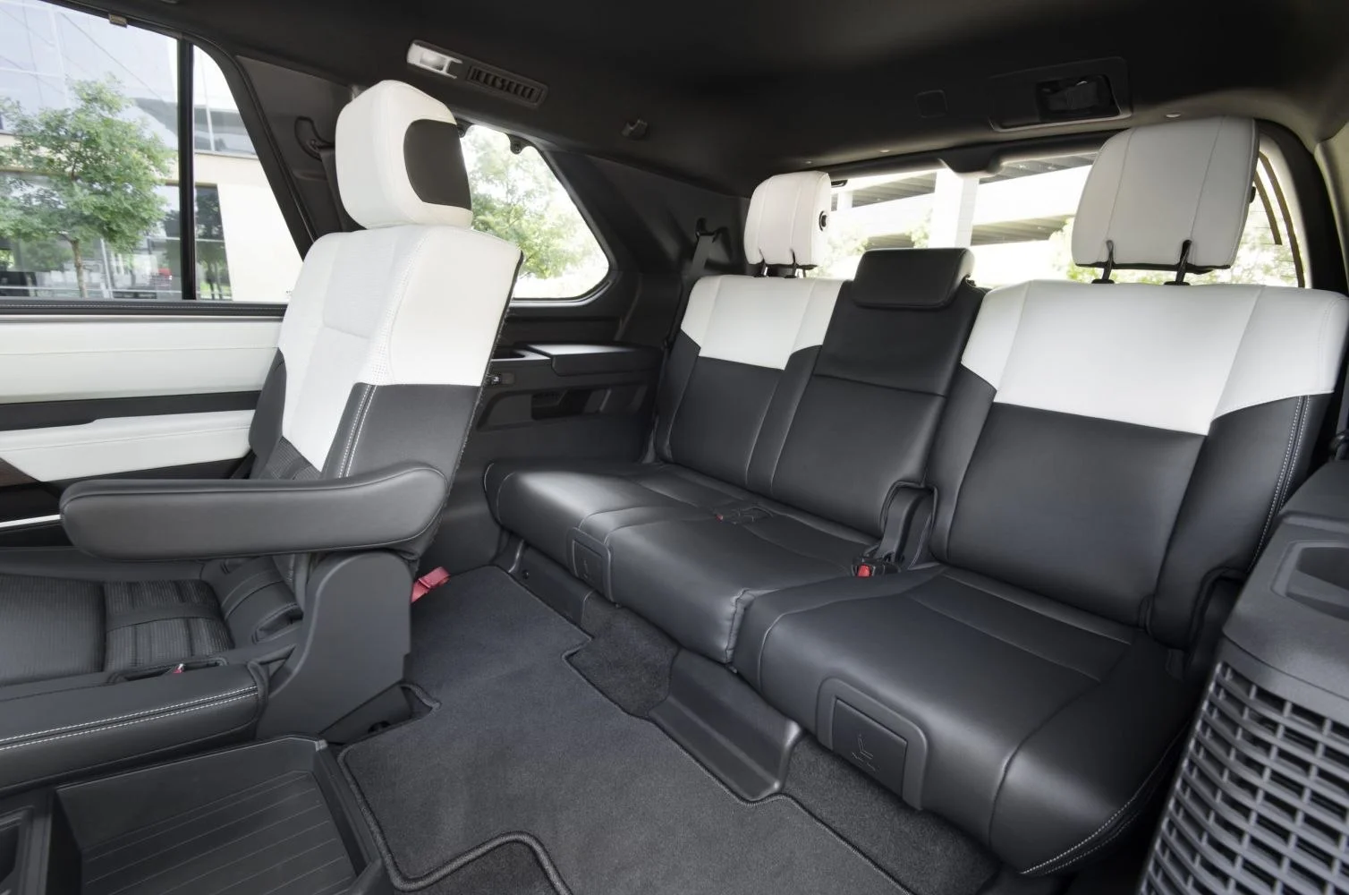 Toyota Sequoia 3.5 V6 i-FORCE MAX (437 Hp) Hybrid 2WD ECT-i2022 - thumbnail 10