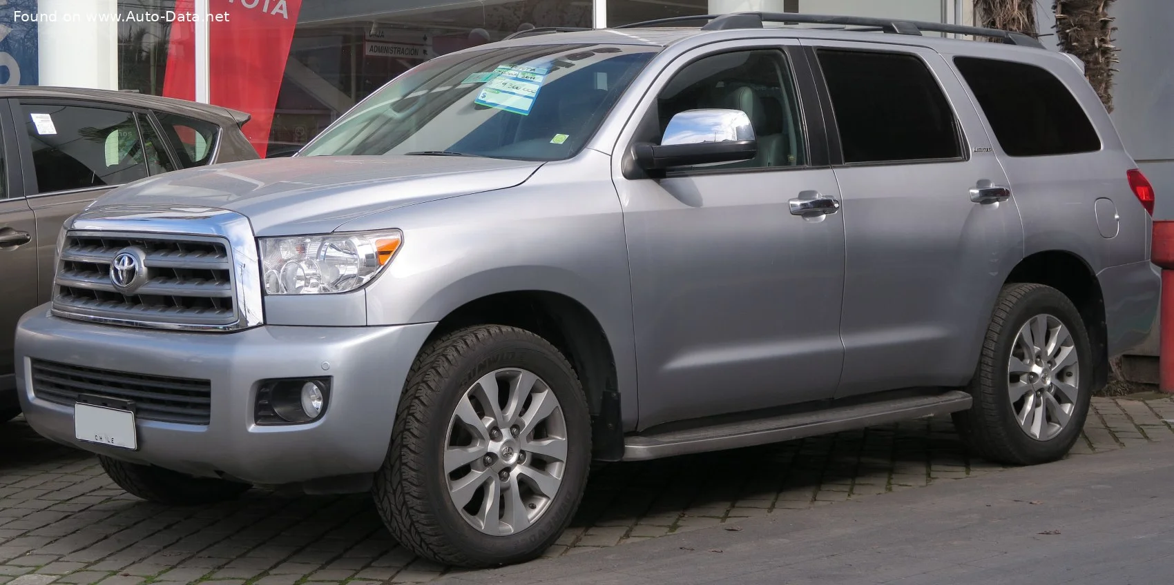 Toyota Sequoia 4.6 V8 VVT-i (310 Hp) 2WD ECT-i2009 - 2012 thumbnail 5
