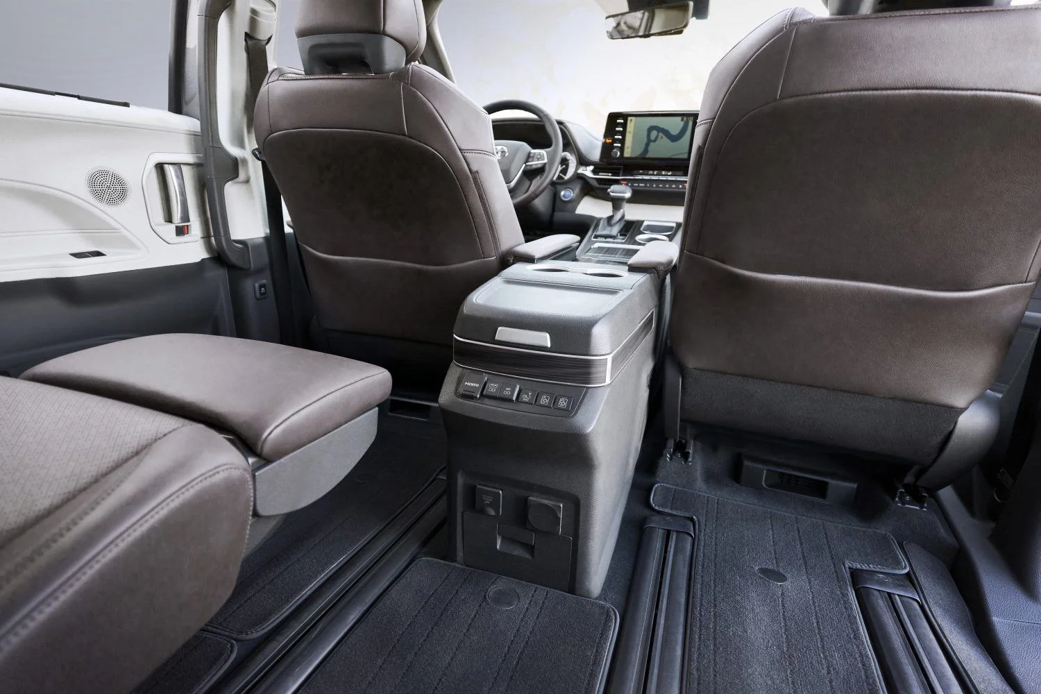 Toyota Sienna 2.5 (245 Hp) Hybrid e-CVT2020 - thumbnail 10
