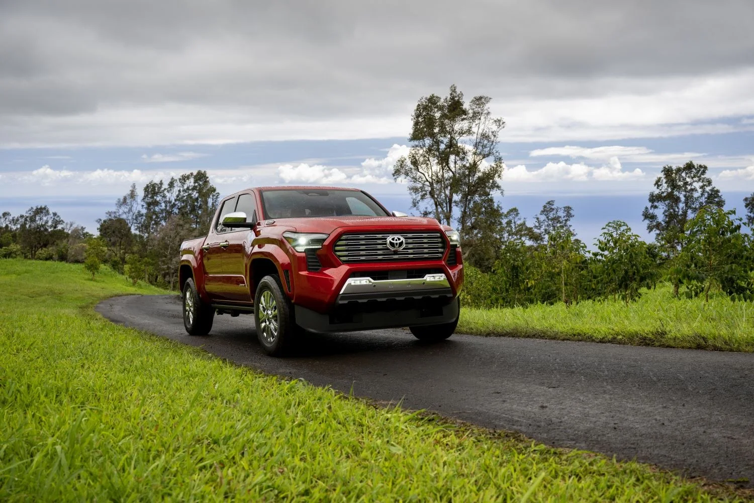 Toyota Tacoma 2.4 i-FORCE (228 Hp) 4x4 ECT-i2023 - thumbnail 2