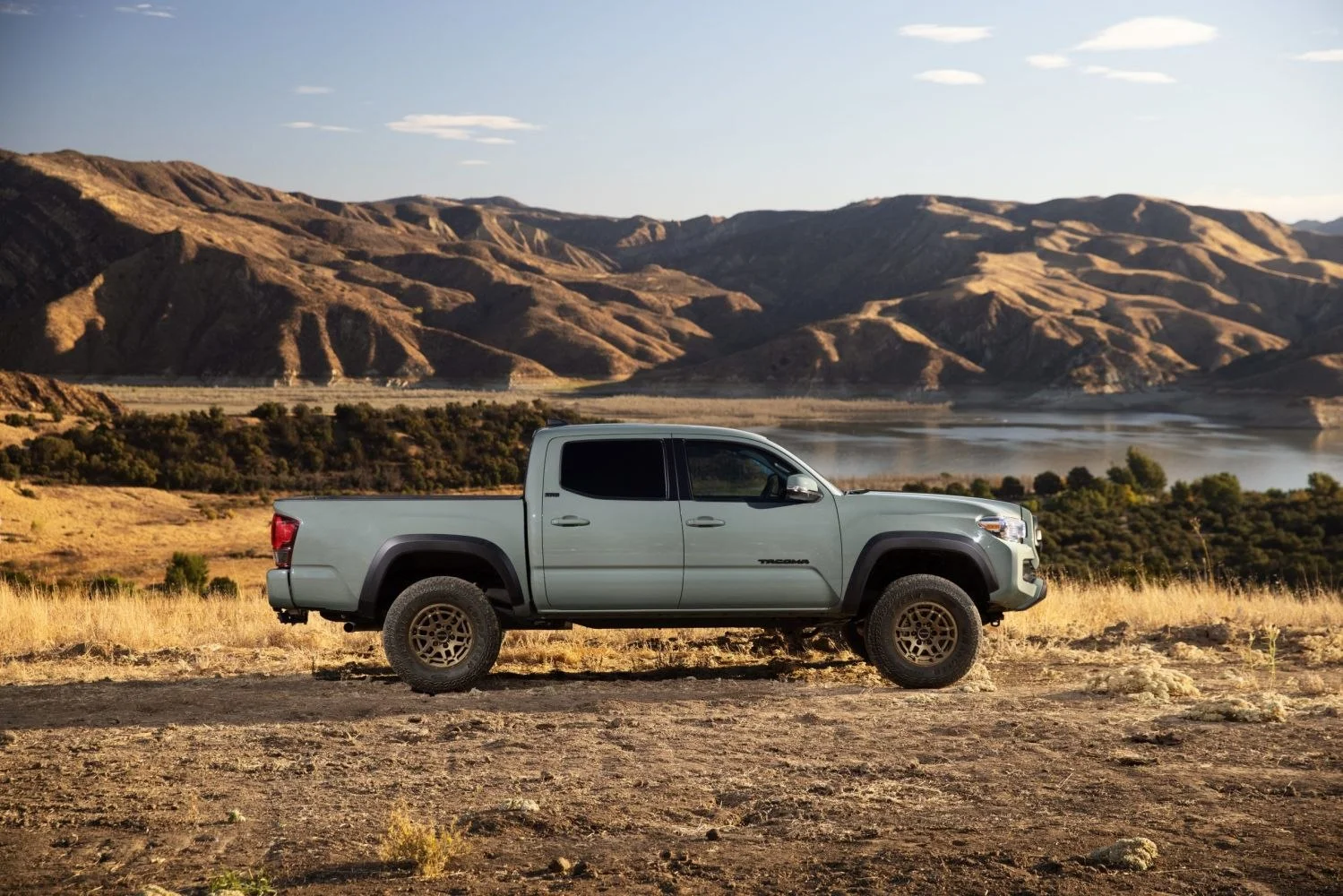 Toyota Tacoma 2.7 4CYL (159 Hp) ECT-i2020 - 2023 thumbnail 2