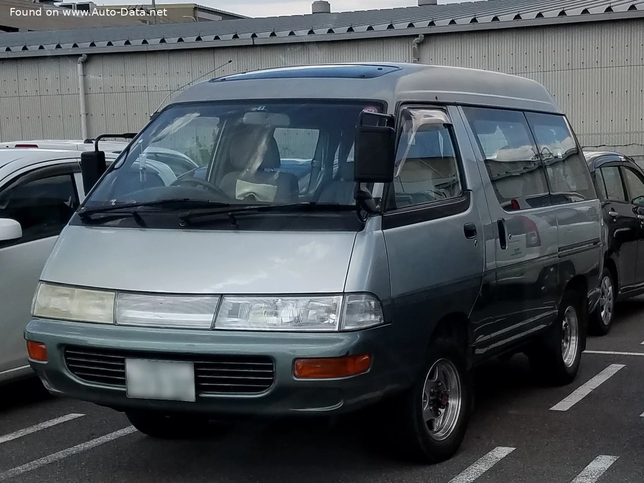 Toyota Town Ace 2.0 (97 Hp)1992 - 1996 thumbnail 2