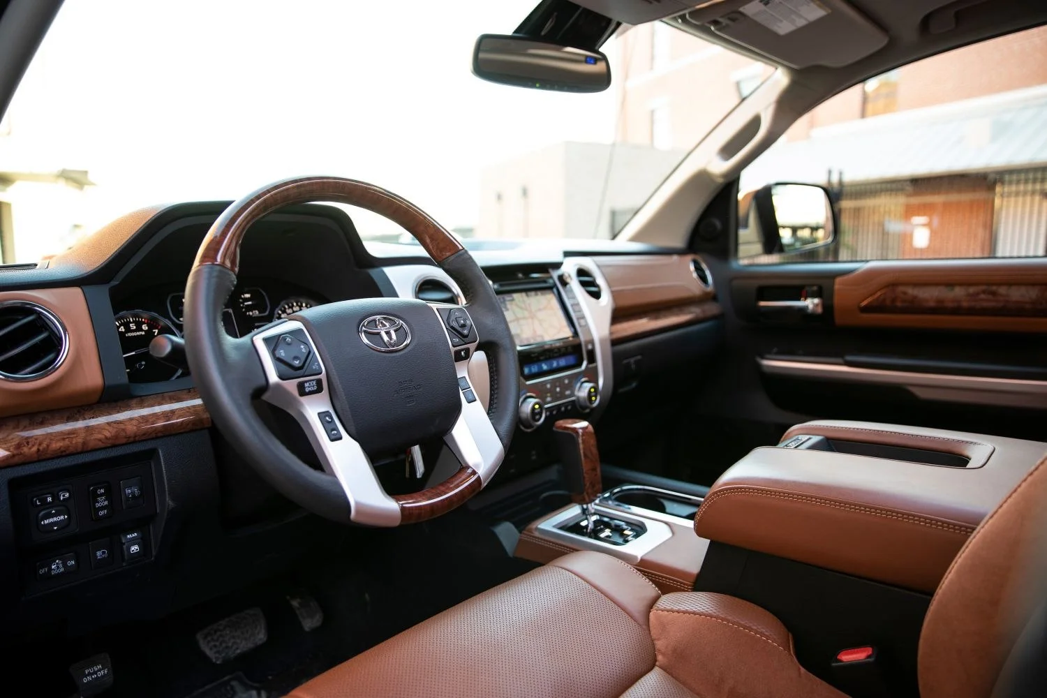 Toyota Tundra 4.6 V8 (310 Hp) 4x4 ECT-i2017 - 2019 thumbnail 9