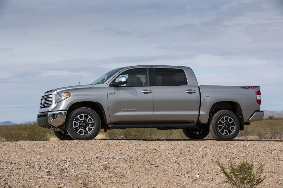 Toyota Tundra 4.6 V8 32V (310 Hp) 4x4 Automatic2013 - 2017 thumbnail 3