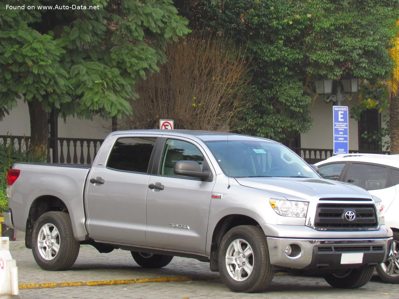 Toyota Tundra 4.6 V8 32V (310 Hp) 4x4 Automatic2010 - 2013 thumbnail 10
