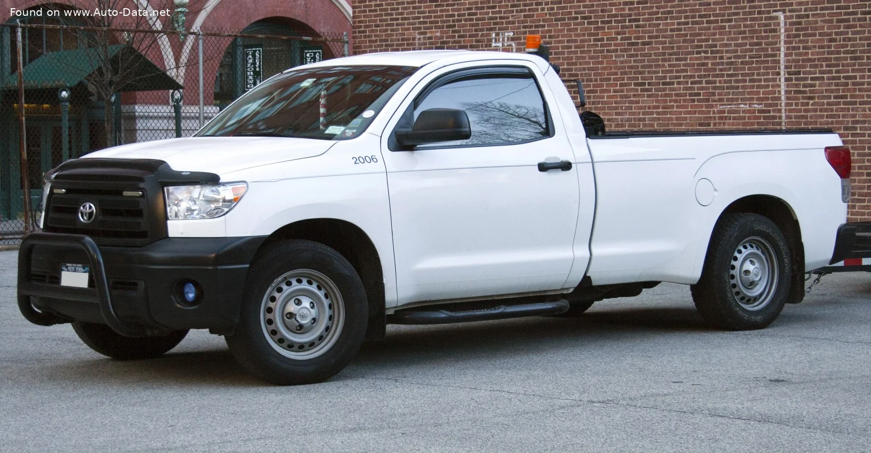 Toyota Tundra 4.0 V6 24V (236 Hp) Automatic2009 - 2011 - 1