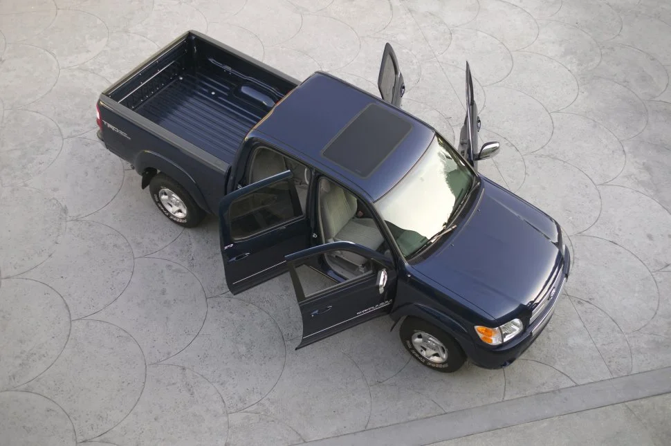 Toyota Tundra SR5 4.7i V8 (240 Hp) 4x4 Automatic2002 - 2004 thumbnail 3