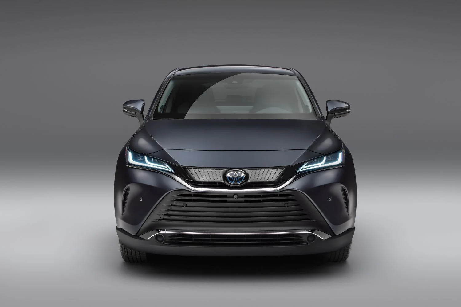 Toyota Venza 2.5 (219 Hp) Hybrid E-Four e-CVT2020 - thumbnail 3