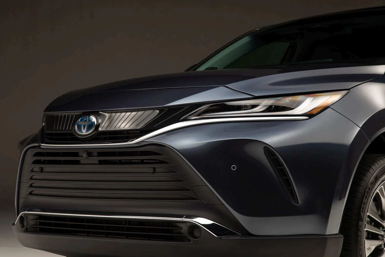 Toyota Venza 2.5 (219 Hp) Hybrid E-Four e-CVT2020 - thumbnail 10