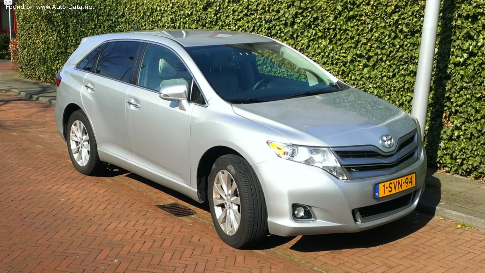 Toyota Venza Toyota Venza I (AV10, facelift 2012)