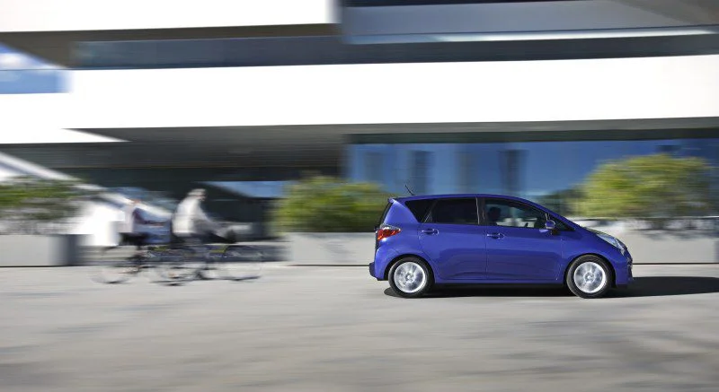 Toyota Verso-S 1.33 Dual VVT-i (99 Hp)2015 - 2017 thumbnail 14