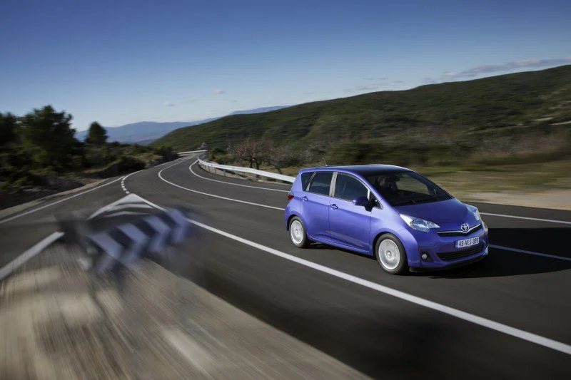 Toyota Verso-S 1.33 Dual VVT-i (99 Hp)2015 - 2017 thumbnail 17