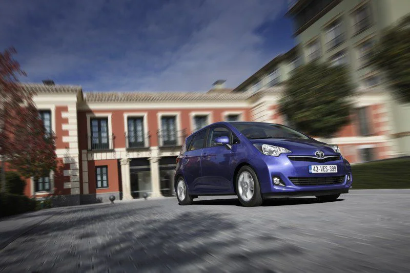 Toyota Verso-S 1.33 Dual VVT-i (99 Hp)2015 - 2017 thumbnail 7
