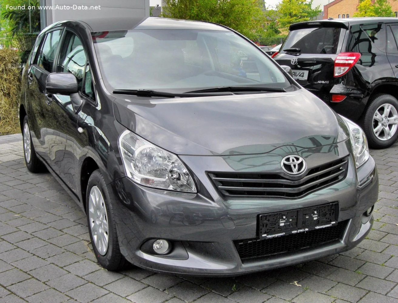 Toyota Verso 1.6 Valvematic (132 Hp)2009 - 2013 - 1