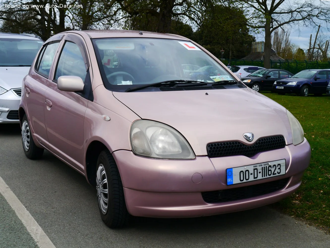 Toyota Vitz 1.0i 16V (70 Hp)1999 - 2005 - 1