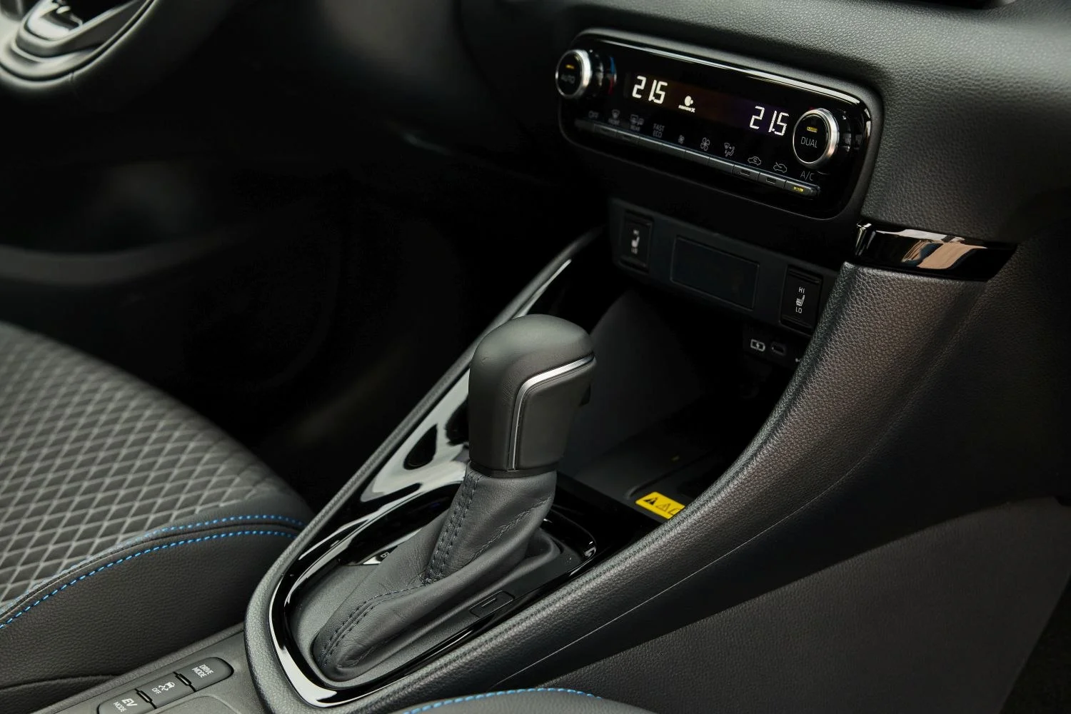 Toyota Yaris 1.5 (116 Hp) Full Hybrid e-CVT2024 - thumbnail 16