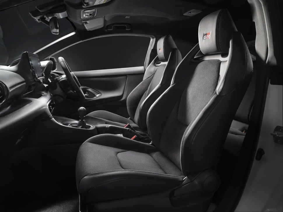 Toyota Yaris 1.0 (69 Hp) CVT2020 - 2023 thumbnail 6