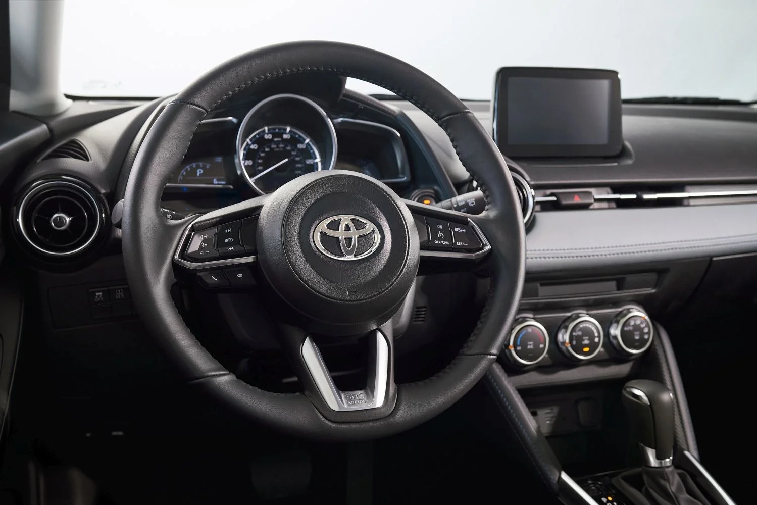 Toyota Yaris 1.5 (106 Hp) Automatic2019 - 2020 thumbnail 11