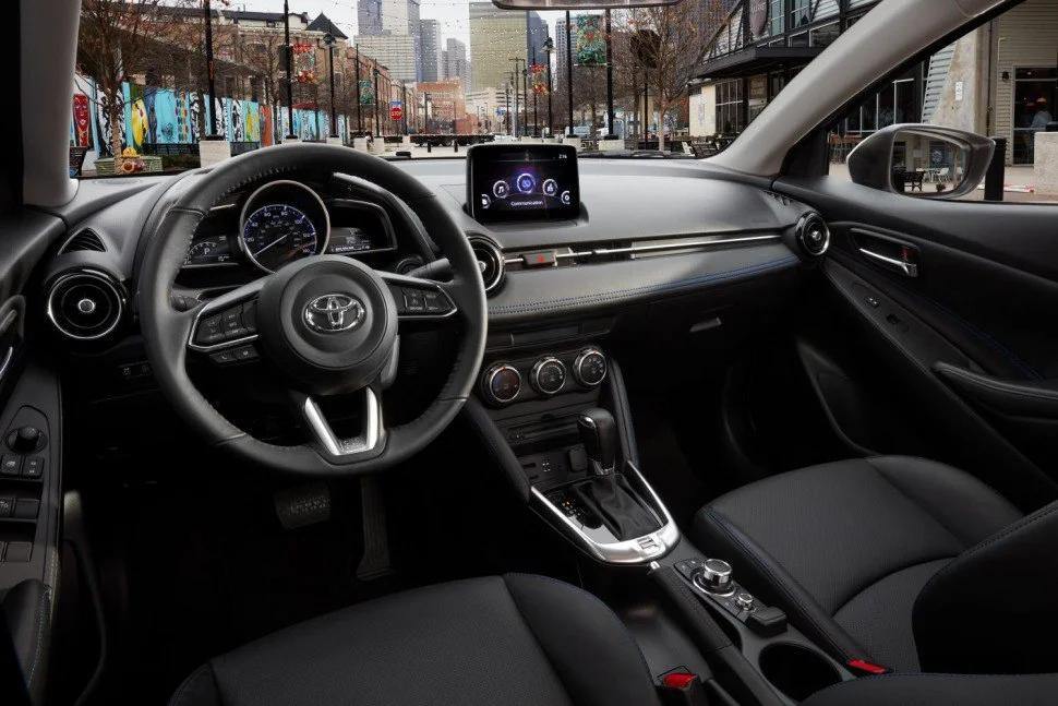 Toyota Yaris 1.5 (106 Hp)2019 - 2020 thumbnail 7