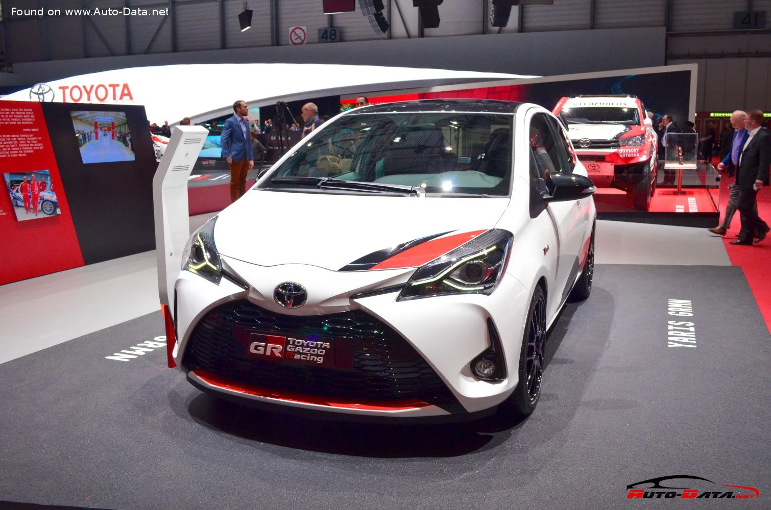 Toyota Yaris 1.0 VVT-i (69 Hp)2017 - 2018 thumbnail 5