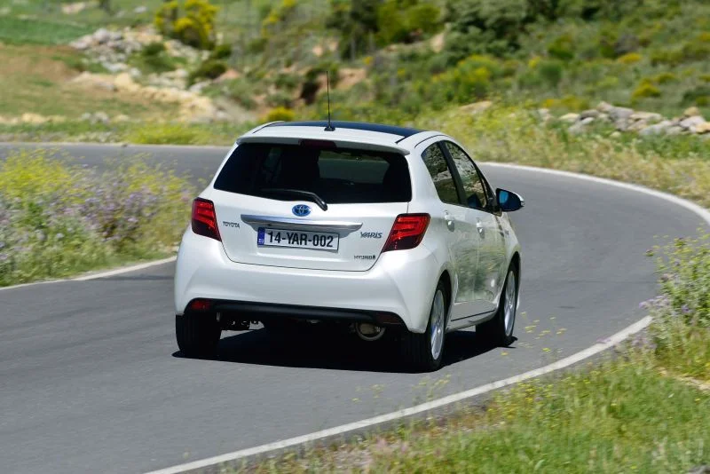 Toyota Yaris 1.0 VVT-i (69 Hp)2014 - 2017 thumbnail 17