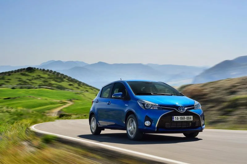 Toyota Yaris 1.0 VVT-i (69 Hp)2014 - 2017 thumbnail 4