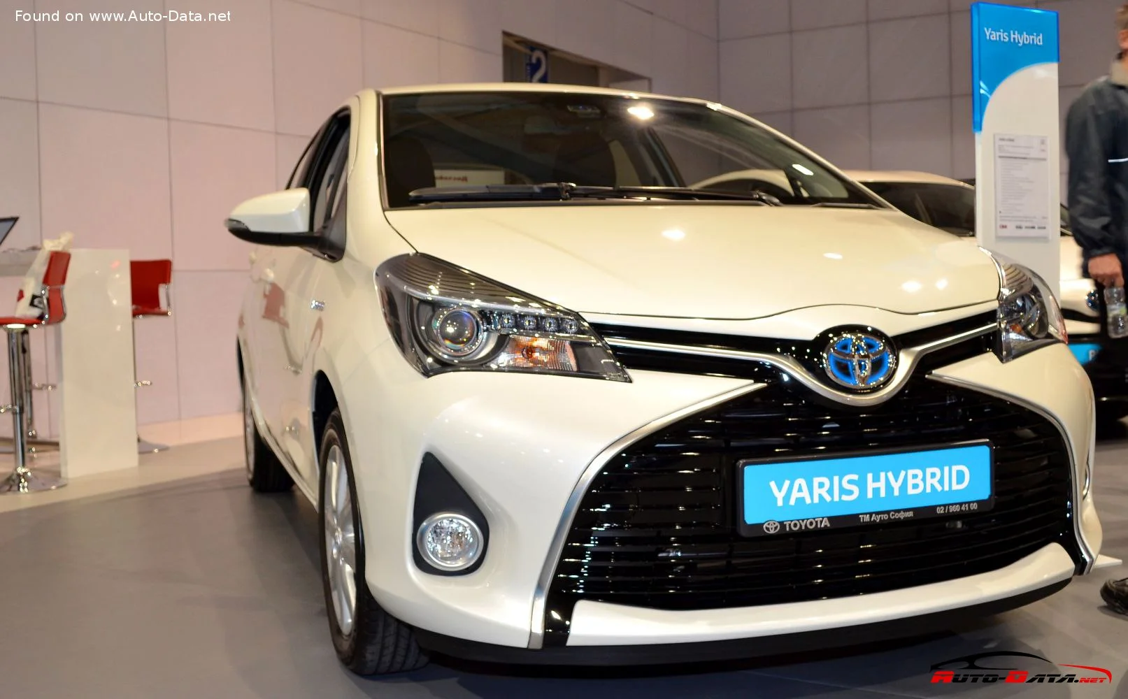 Toyota Yaris 1.0 VVT-i (69 Hp)2014 - 2017 thumbnail 8