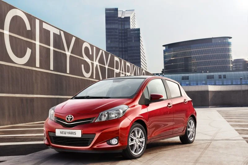 Toyota Yaris 1.0 VVT-i (69 Hp)2011 - 2014 - 1