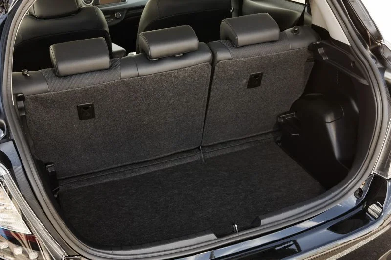 Toyota Yaris 1.0 VVT-i (69 Hp)2011 - 2014 thumbnail 4