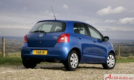 Toyota Yaris 1.0 i VVT-i (69 Hp)2005 - 2011 thumbnail 2