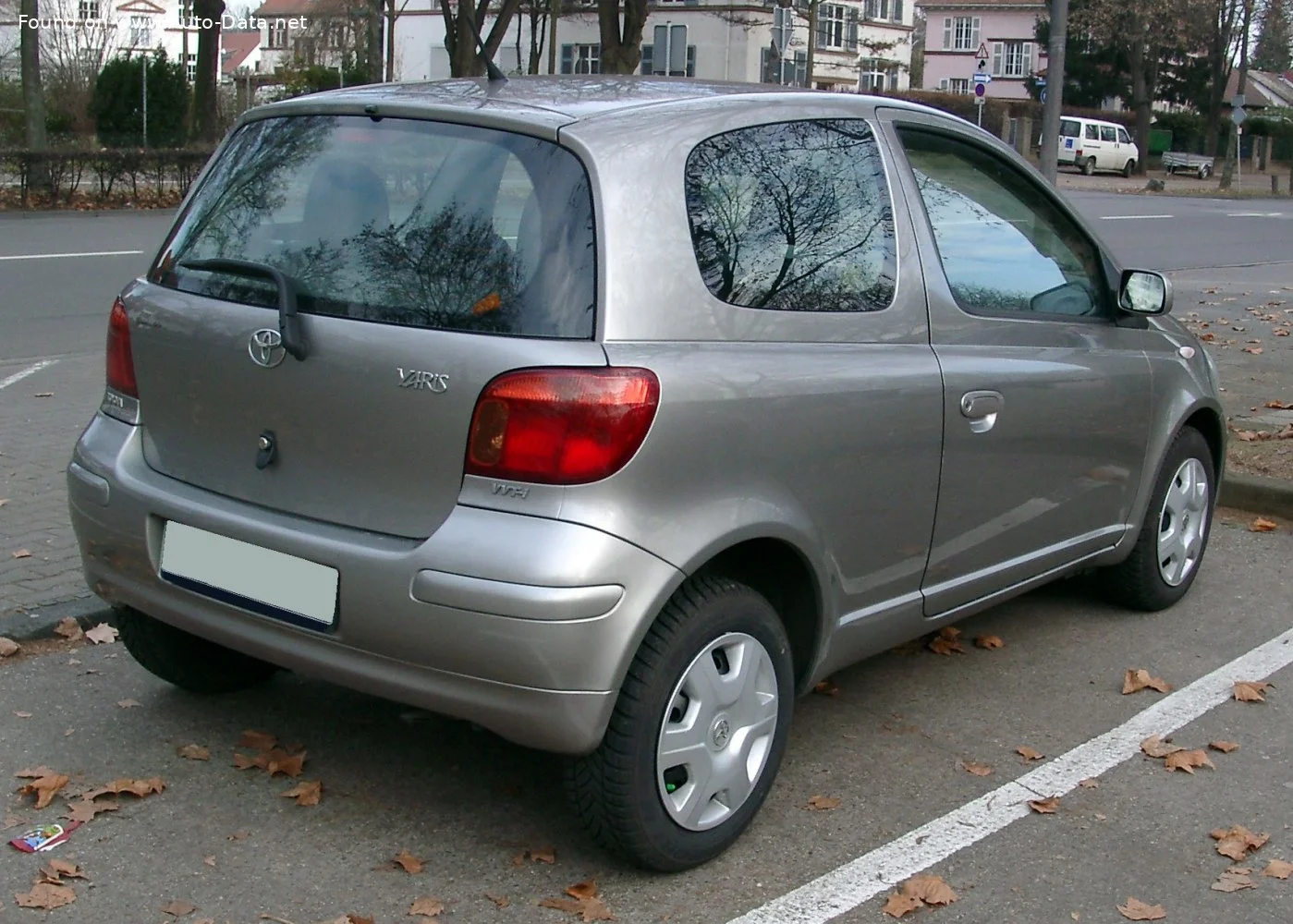 Toyota Yaris 1.0 VVT-i (65 Hp)2003 - 2005 thumbnail 5