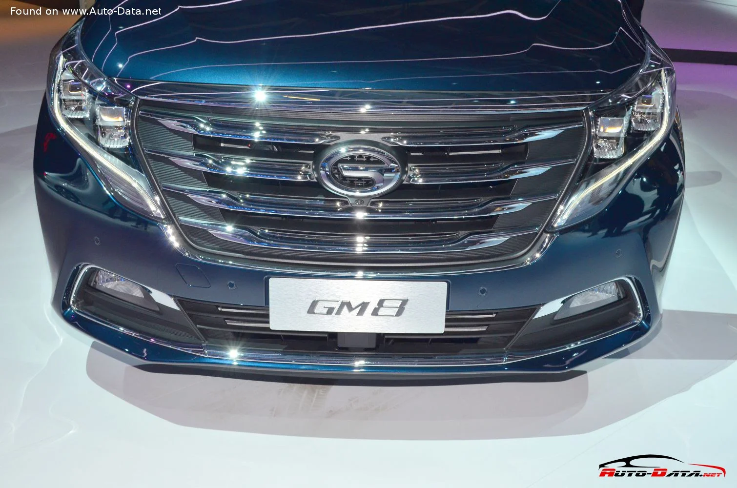 Trumpchi GM8/M8 320T (201 Hp) Automatic2017 - 2020 thumbnail 4