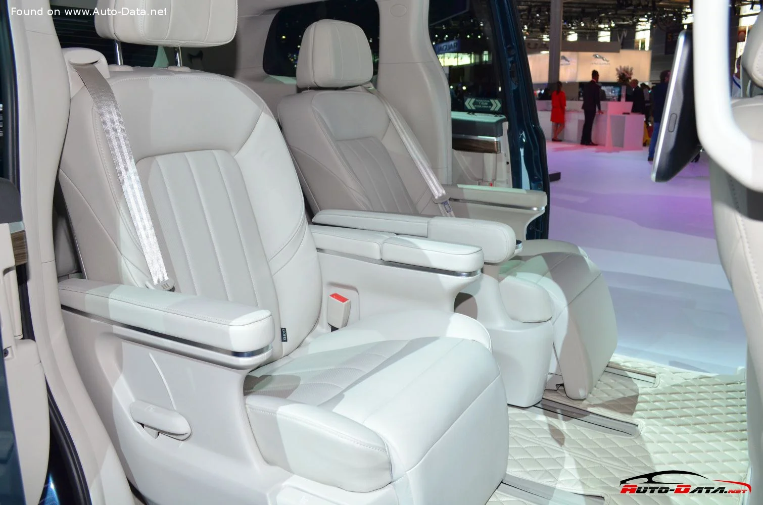 Trumpchi GM8/M8 320T (201 Hp) Automatic2017 - 2020 thumbnail 8