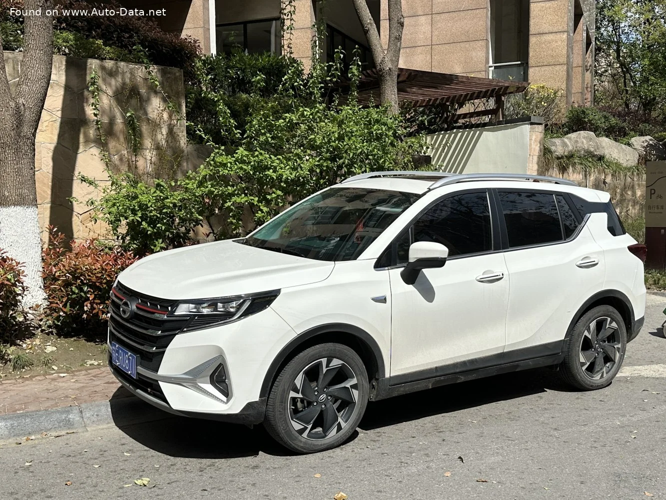 Trumpchi GS3 235T (163 Hp)2020 - 2023 - 1