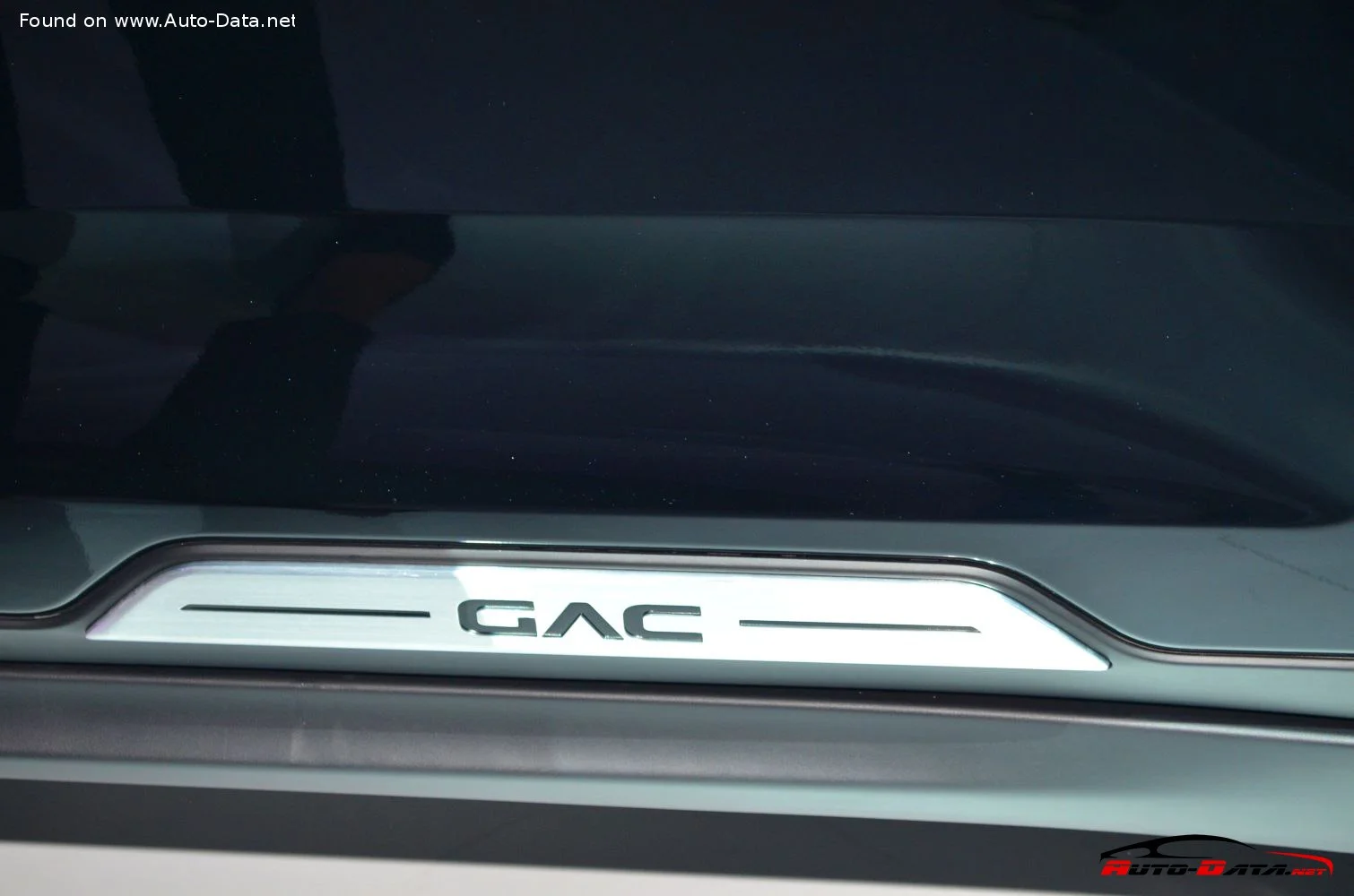 Trumpchi GS8 320T (201 Hp) Automatic2016 - 2021 thumbnail 11
