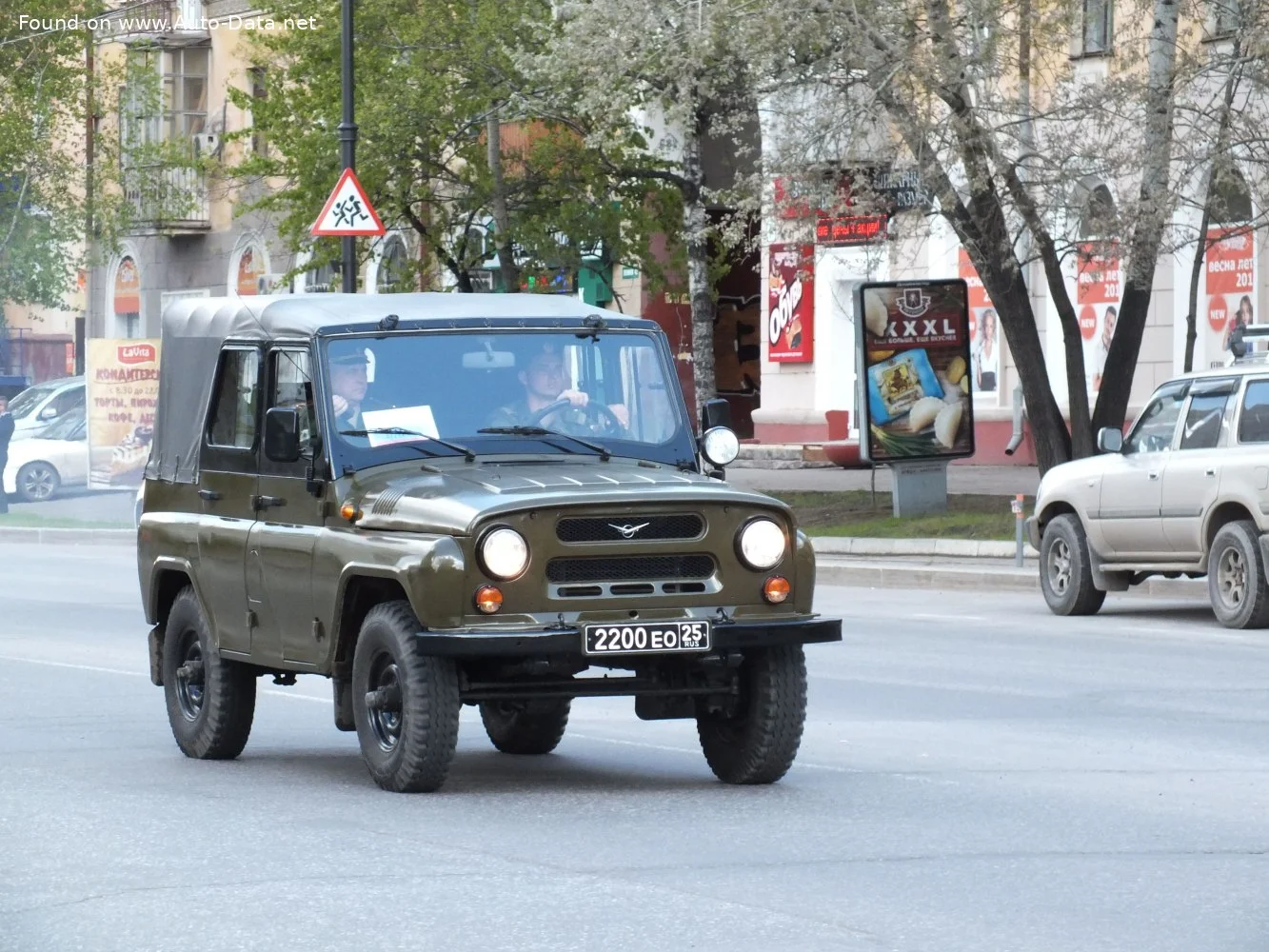 UAZ 3151 2.45 (90 Hp)1989 - 2003 thumbnail 2